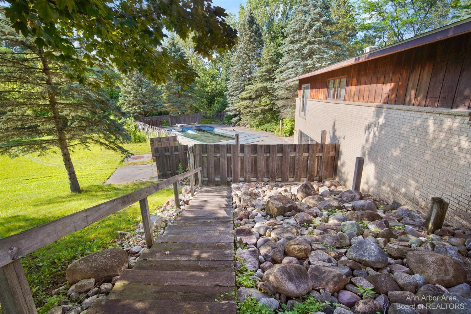 9464 Moon Road Saline, MI 48176 - Photo 37 of 43 Photo 37