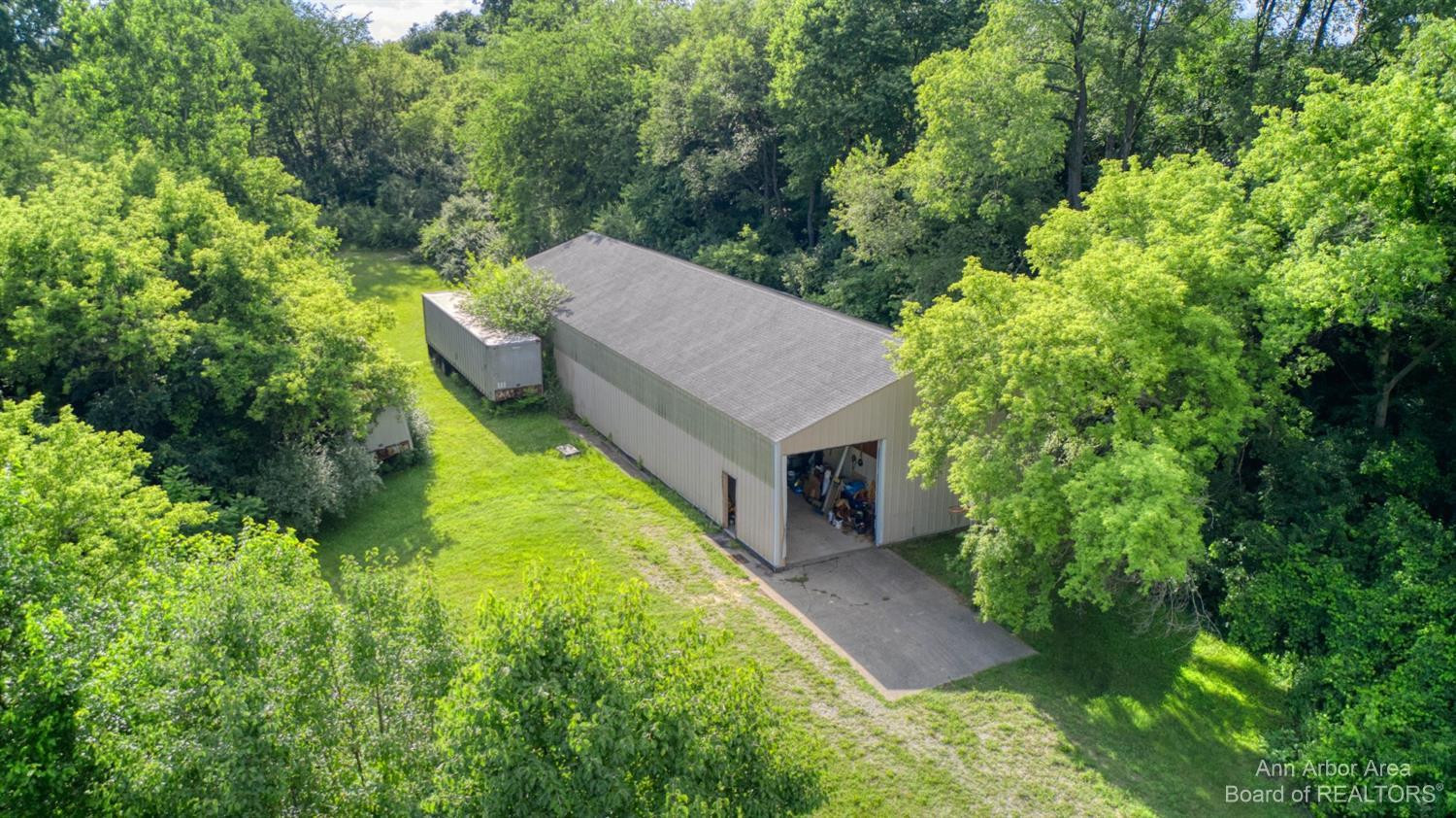 9464 Moon Road Saline, MI 48176 - Photo 7 of 43 Photo 7