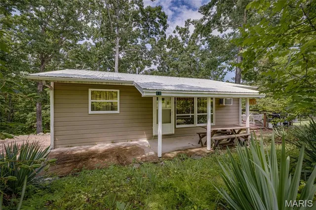 $70,500 | 147 Mallard Road, Middle Brook, MO 63656