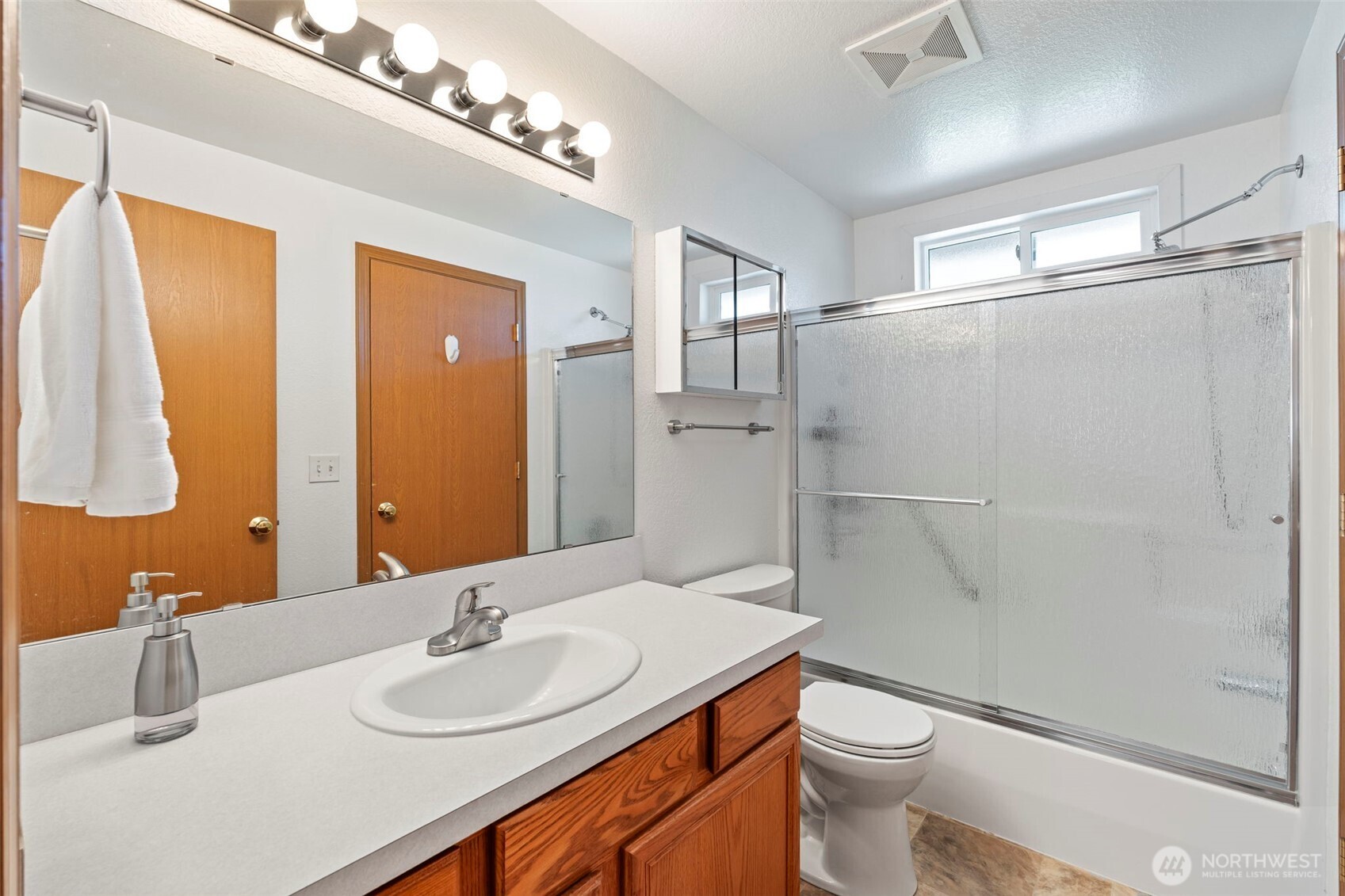 17944 Camus Drive Southwest Rochester, WA 98579 - Photo 21 of 36