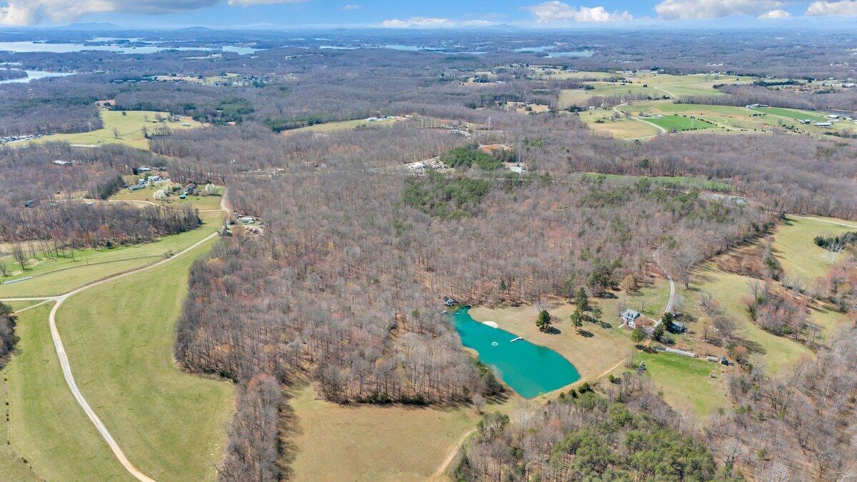 2844 Fairview Church Road Huddleston, VA 24104 - Photo 65 of 76 DJI_20260313135453_0017_D