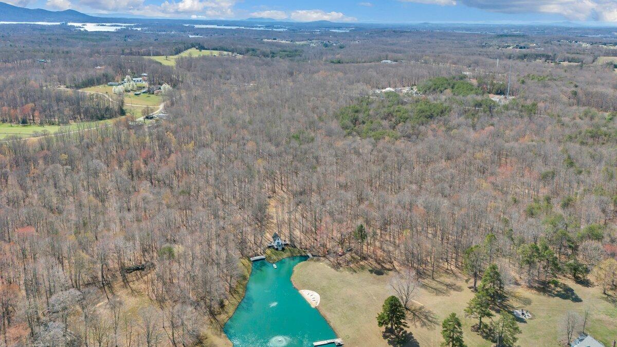2844 Fairview Church Road Huddleston, VA 24104 - Photo 93 of 101 DJI_20260313135752_0020_D