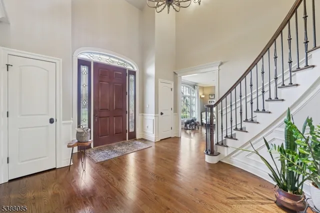 $1,840,000 | 20 Smithfield Road, Lebanon, NJ 08833