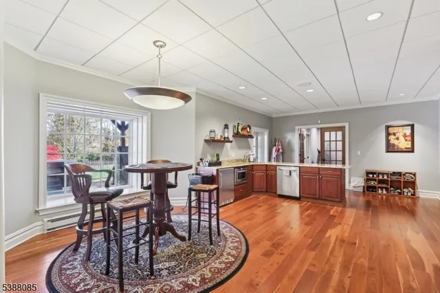 $1,840,000 | 20 Smithfield Road, Lebanon, NJ 08833