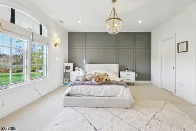 $1,840,000 | 20 Smithfield Road, Lebanon, NJ 08833