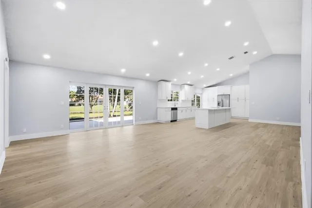 $657,500 | 9791 Sun Pointe Drive, Boynton Beach, FL 33437