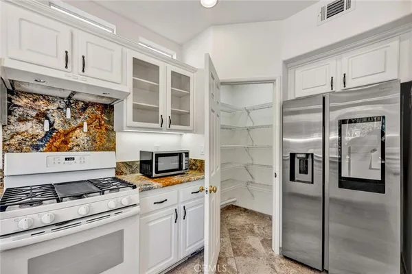 $4,850 | 27 Cayman Brac, Aliso Viejo, CA 92656