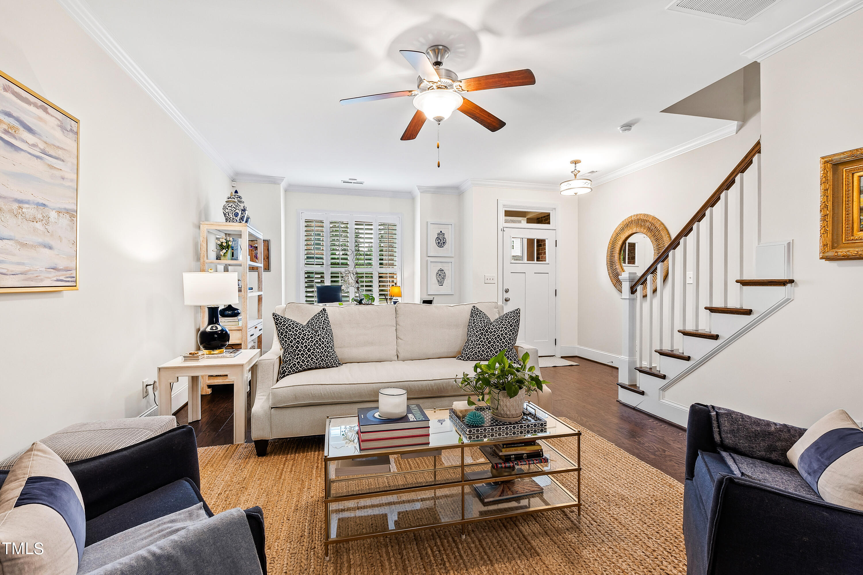 525 Ledbetter Court Raleigh, NC 27608 - Photo 8 of 45 Living