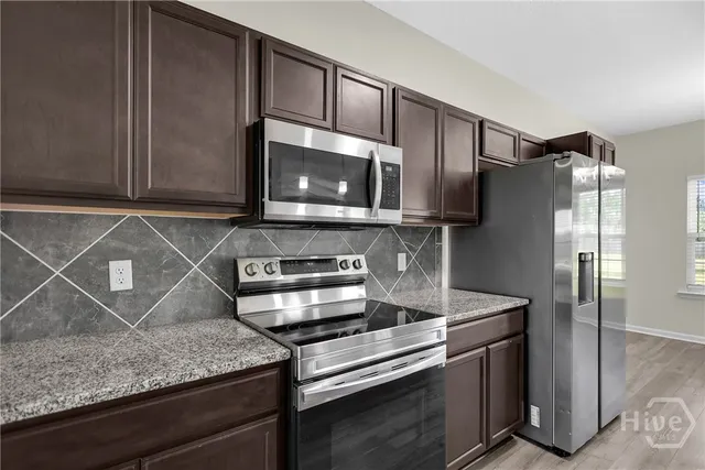 $298,800 | 15 Loganberry Lane Northeast, Ludowici, GA 31316