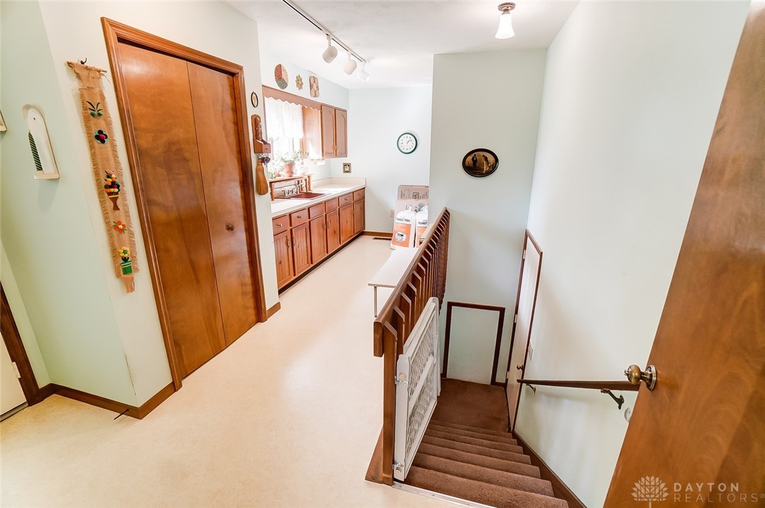 4117 Ridgecliff Drive Dayton, OH 45440 - Photo 25 of 45