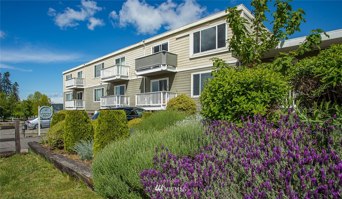 5321 North Pearl Street, Unit 208 Ruston, WA 98407 - Photo 1 of 25