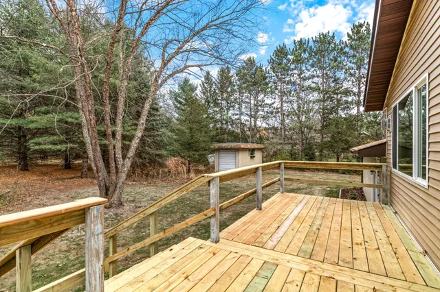 $349,900 | E2950 Benrud Lane, Eau Claire, WI 54701