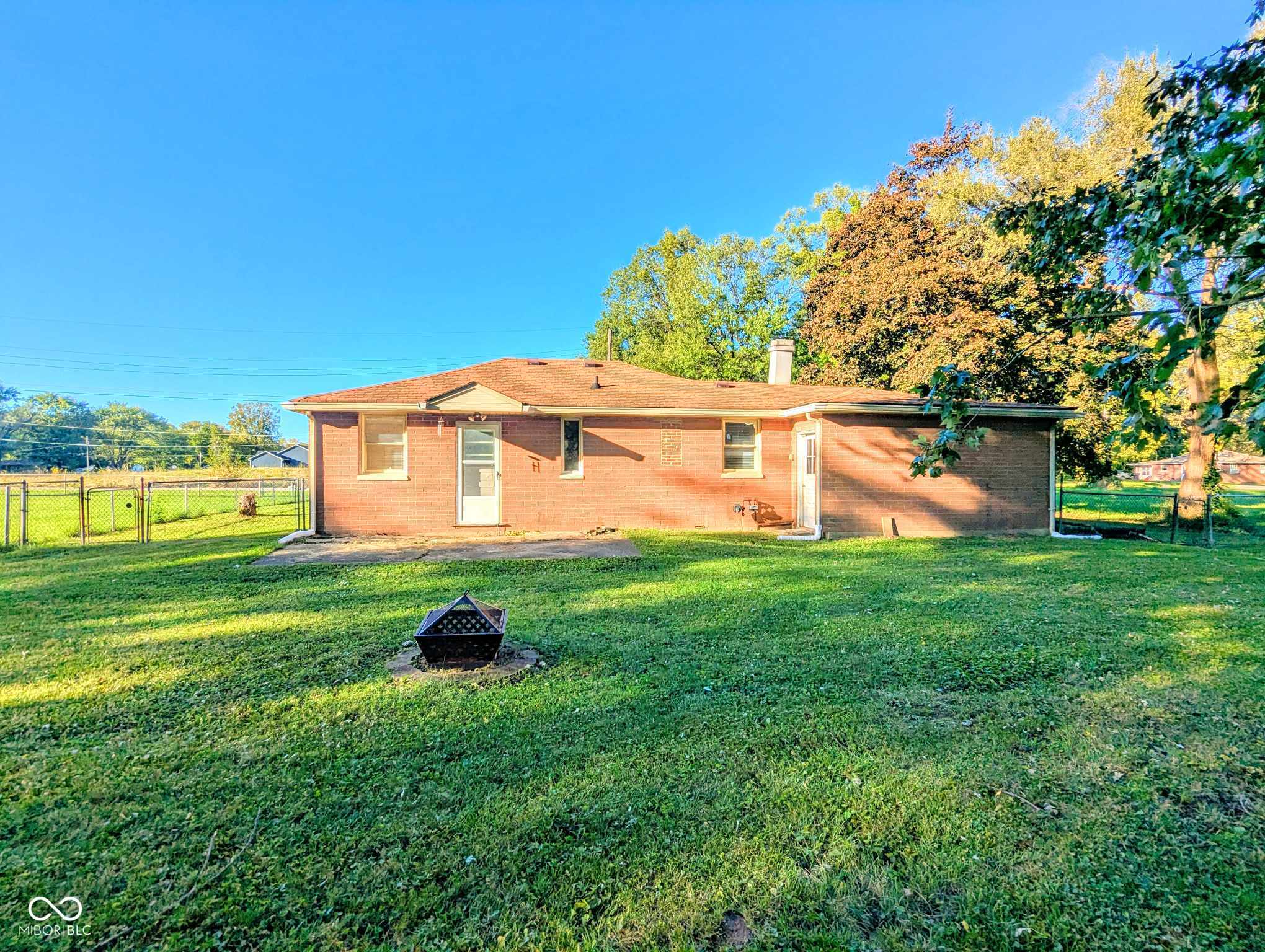 2823 Rhus Street Anderson, IN 46011 - Photo 6 of 16