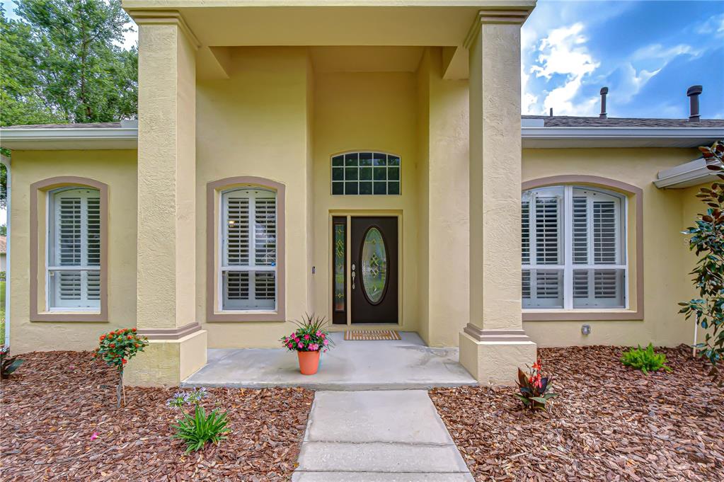 14112 Creek Run Drive Riverview, FL 33579 - Photo 40 of 40 a front view of a house with a porch