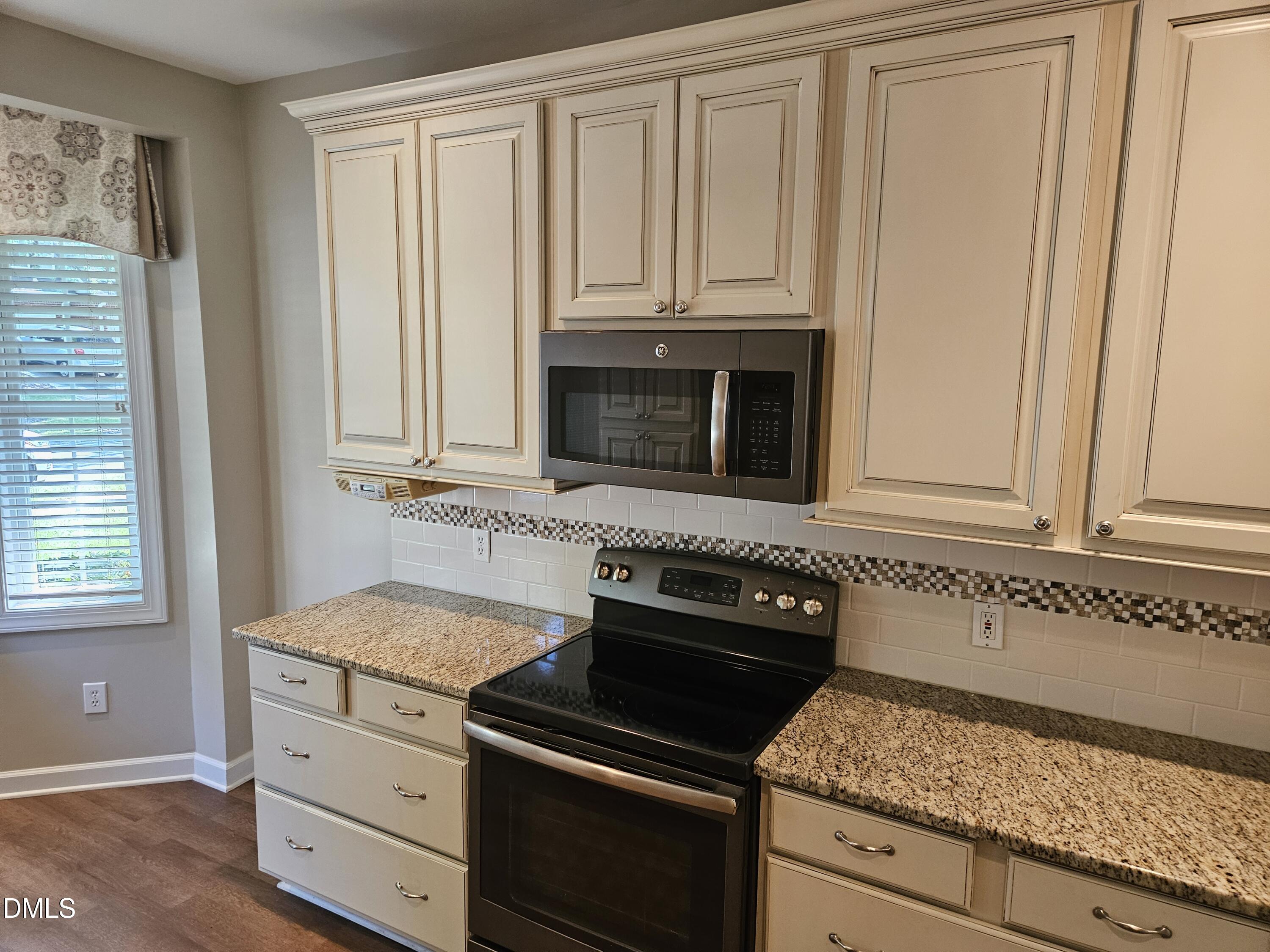 3214 Philmont Drive Raleigh, NC 27615 - Photo 10 of 28
