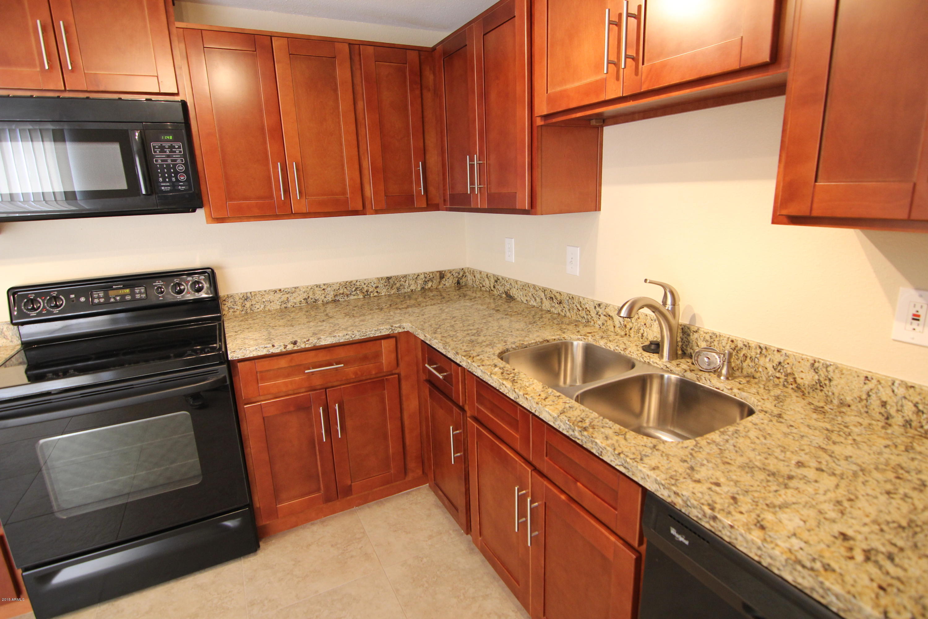 6929 West Berkeley Road Phoenix, AZ 85035 - Photo 3 of 21 IMG_7681