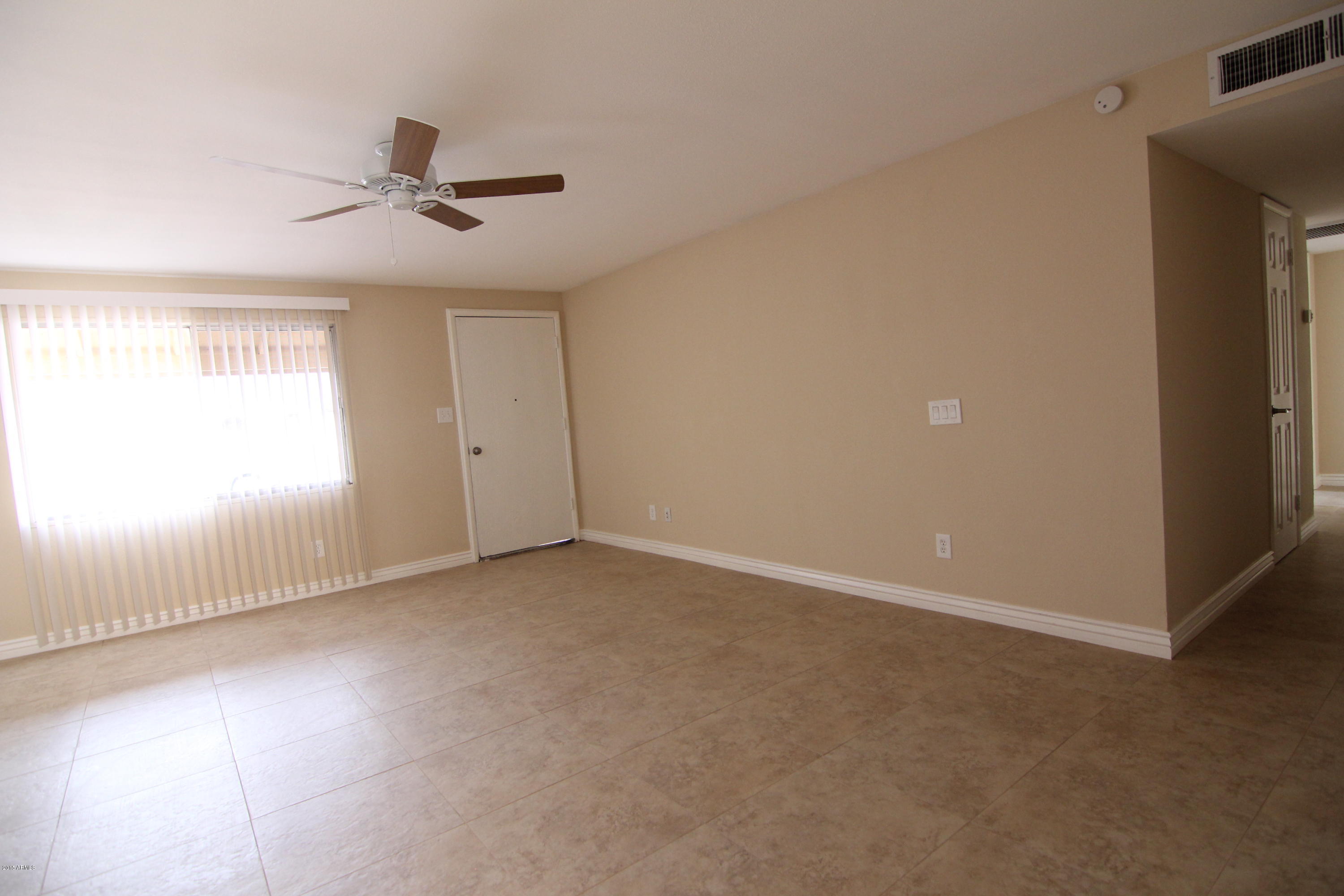 6929 West Berkeley Road Phoenix, AZ 85035 - Photo 10 of 21 IMG_7689