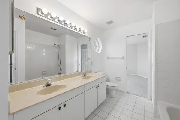 $995,000 | 1589 Northwest 121st Drive, Coral Springs, FL 33071