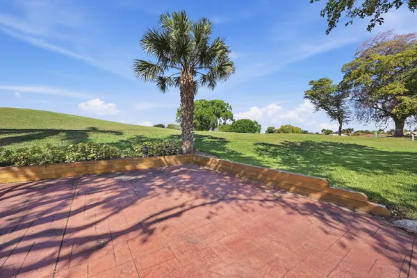 $995,000 | 1589 Northwest 121st Drive, Coral Springs, FL 33071