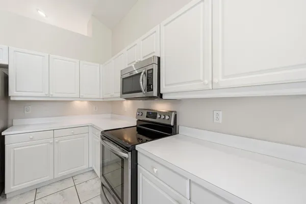 $995,000 | 1589 Northwest 121st Drive, Coral Springs, FL 33071