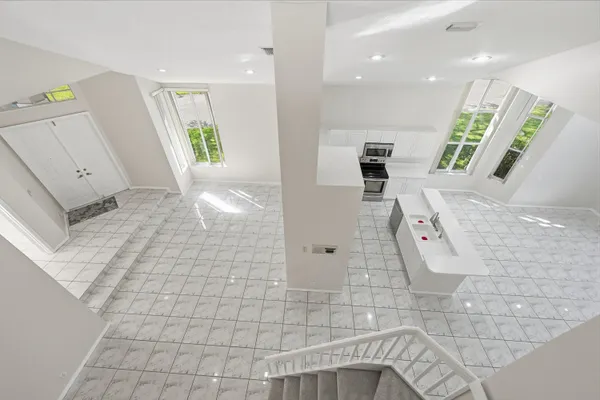 $995,000 | 1589 Northwest 121st Drive, Coral Springs, FL 33071