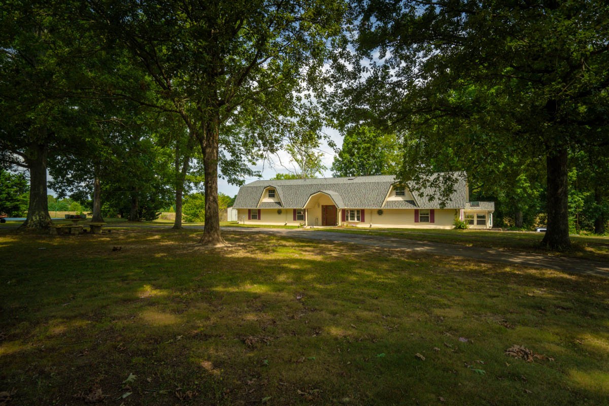 1157 Morgan Road Lafayette, TN 37083 - Photo 3 of 45 a view of a house with a yard
