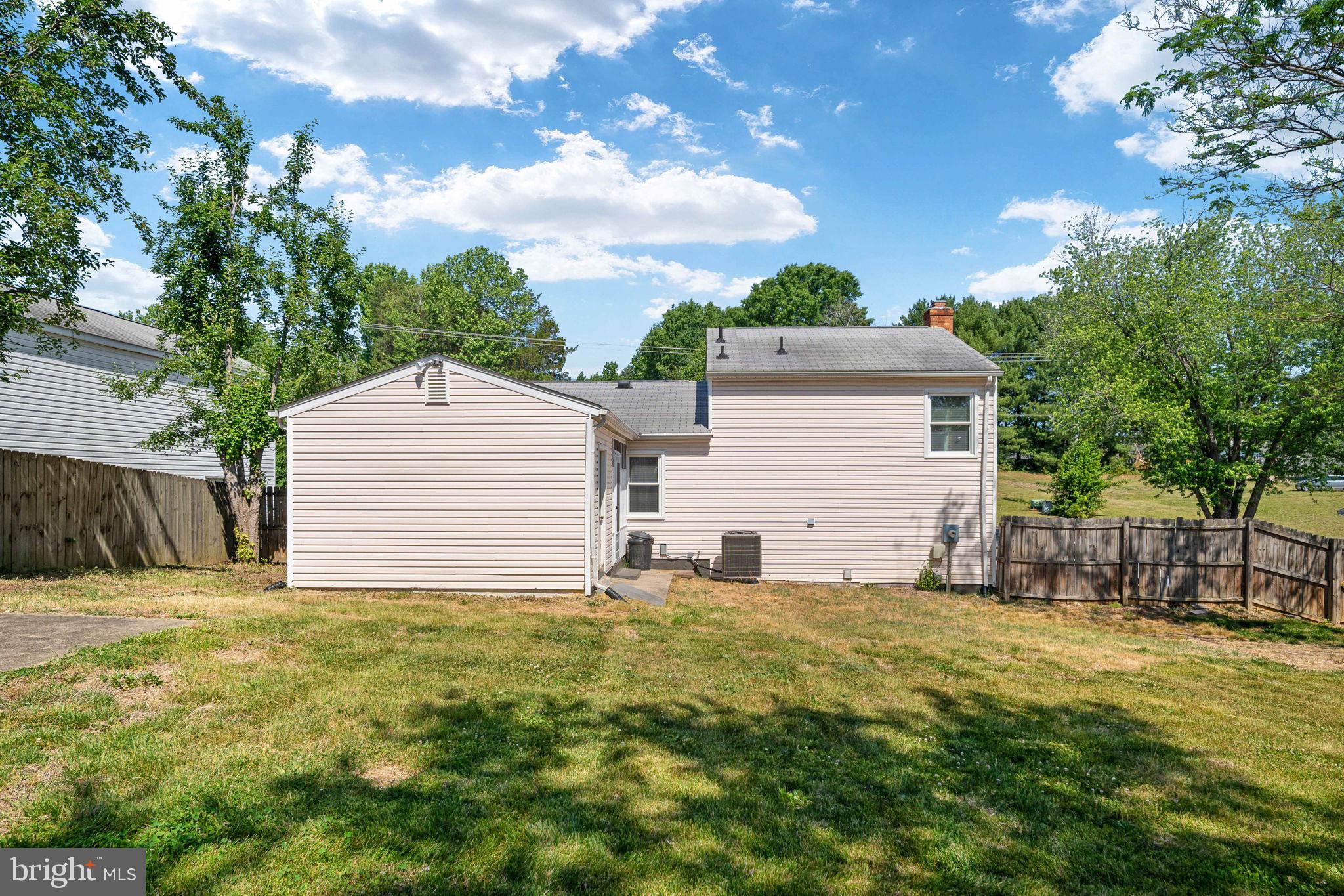11403 Gordon Road Fredericksburg, VA 22407 - Photo 26 of 31