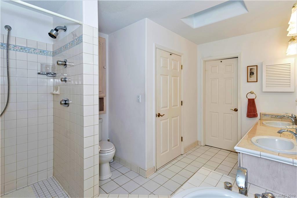548 Quail Ridge Road Lake Lure, NC 28746 - Photo 17 of 35 Gallery Image 17