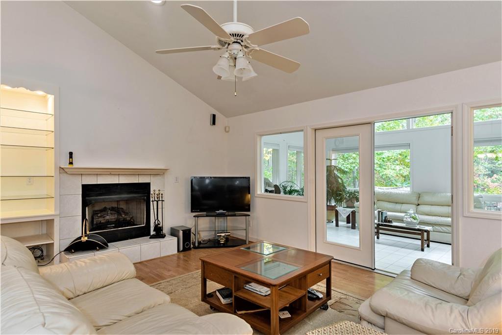 548 Quail Ridge Road Lake Lure, NC 28746 - Photo 5 of 35 Gallery Image 5