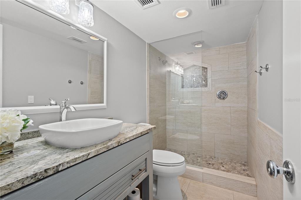 5880 Midnight Pass Road, Unit 804 Sarasota, FL 34242 - Photo 25 of 39