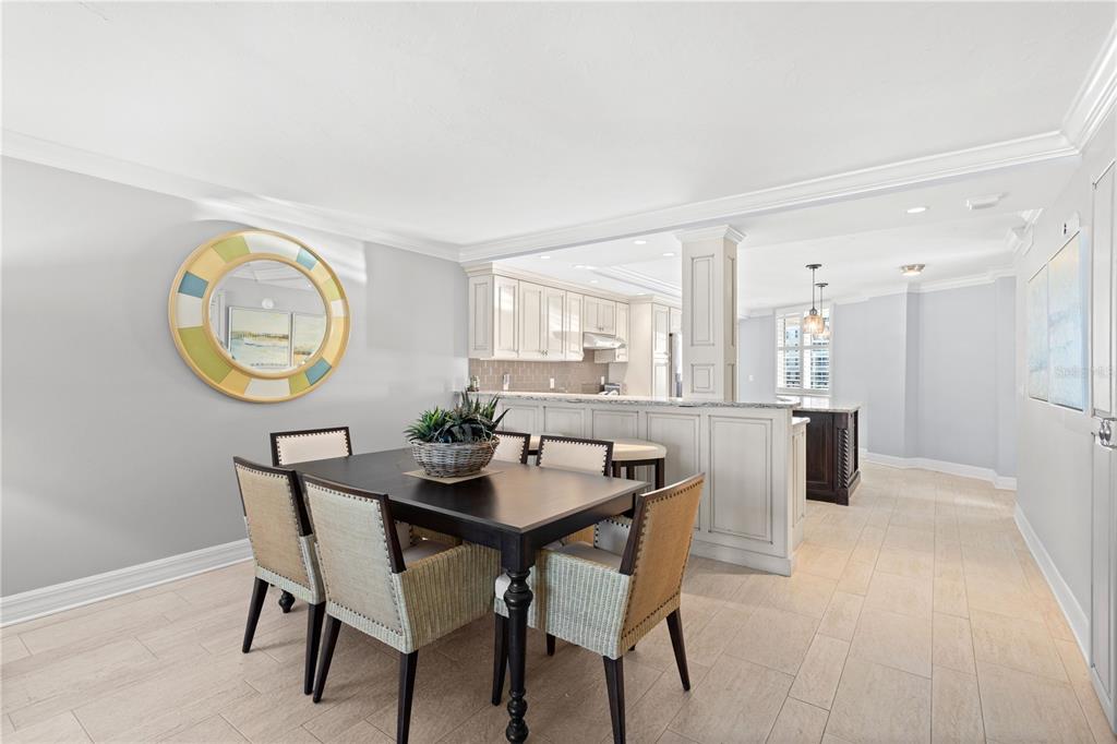 5880 Midnight Pass Road, Unit 804 Sarasota, FL 34242 - Photo 10 of 39