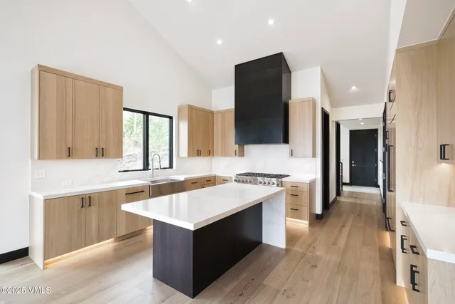 $4,950,000 | 171 Sunquist Road, Edwards, CO 81632