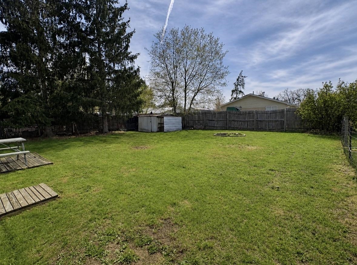 4215 Oak Flats Road Harrison, MI 48625 - Photo 17 of 21