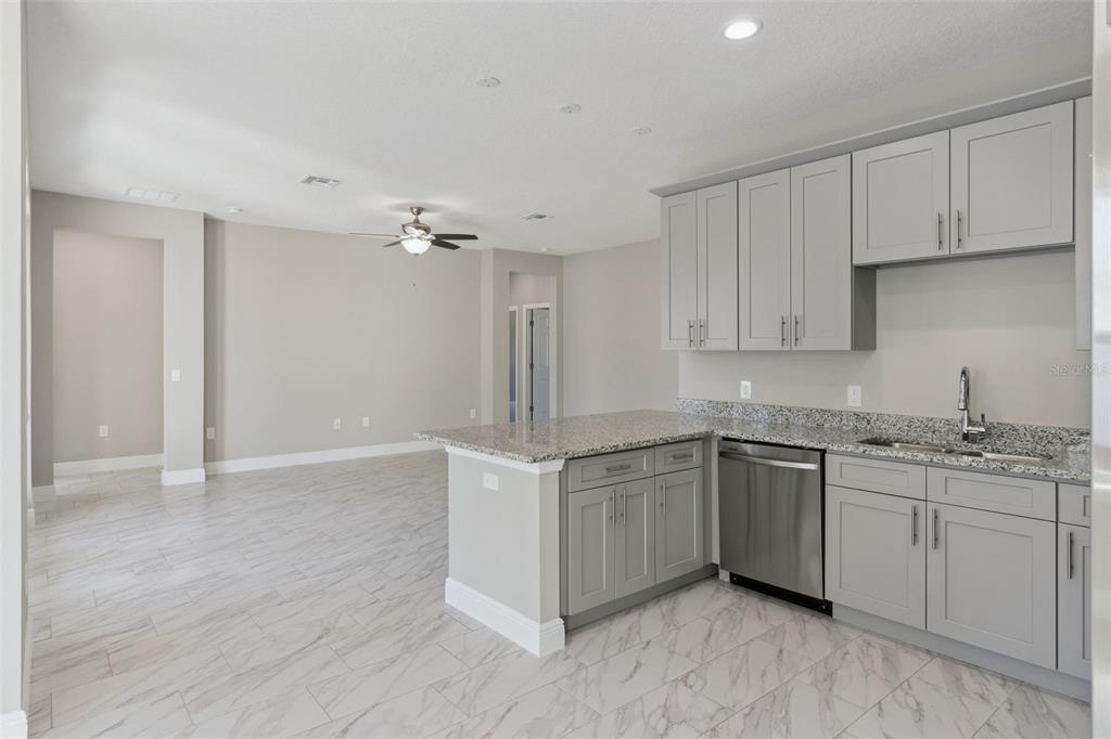 1209 Atlantic Way Kissimmee, FL 34759 - Photo 7 of 20