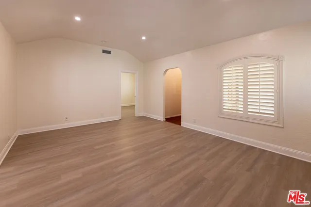 $6,000 | 4360 Kraft Avenue, Studio City, CA 91604