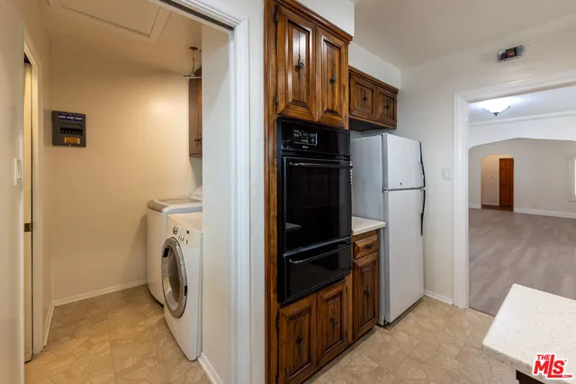 $6,000 | 4360 Kraft Avenue, Studio City, CA 91604