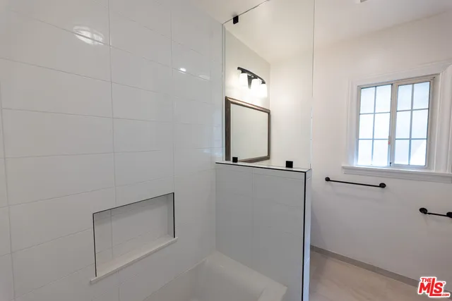 $6,000 | 4360 Kraft Avenue, Studio City, CA 91604