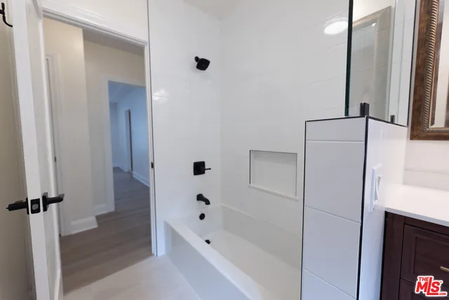 $6,000 | 4360 Kraft Avenue, Studio City, CA 91604