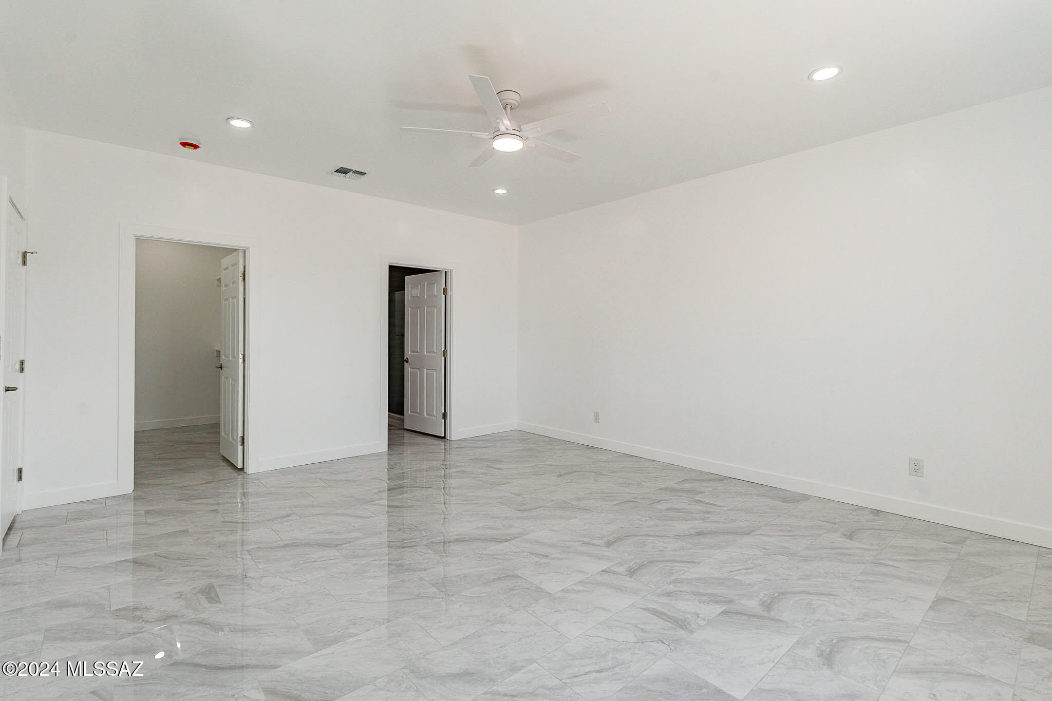 10309 South Summit Park Road Tucson, AZ 85756 - Photo 6 of 15 Gallery Image 6
