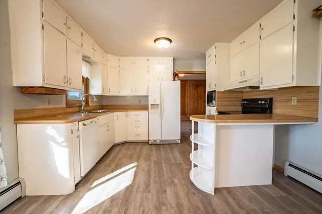 $335,000 | 39070 Co Highway 67, New York Mills, MN 56567