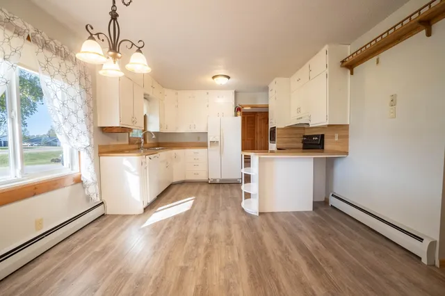 $335,000 | 39070 Co Highway 67, New York Mills, MN 56567