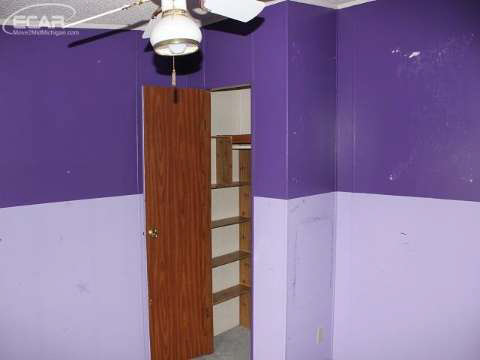 11755 South New Lothrop Road Byron, MI 48418 - Photo 11 of 19 20435272-10.JPG