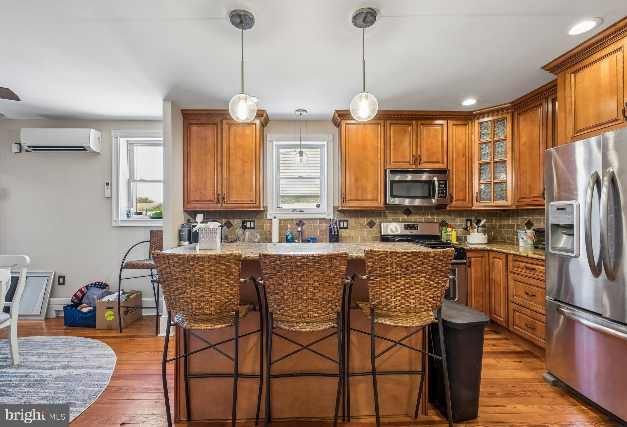 357 Lemonte Street Philadelphia, PA 19128 - Photo 6 of 26