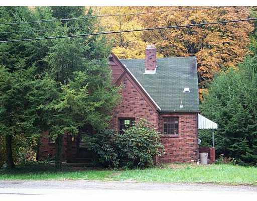 130 Rochester Road Pittsburgh, PA 15229 - Photo 1 of 1 Gallery Image 1
