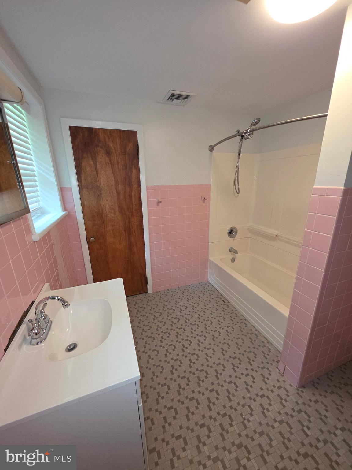 139 Mattson Road Garnet Valley, PA 19060 - Photo 23 of 61