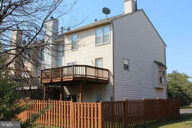 46850 Rabbitrun Terrace Sterling, VA 20164 - Photo 25 of 30 Exterior (Rear)