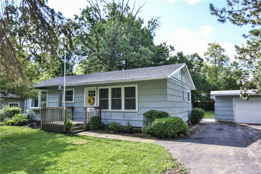 253 Hollybrook Road Henrietta, NY 14623 - Photo 1 of 1