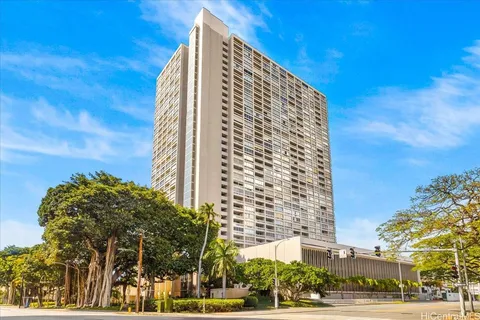 $499,000 | 1212 Punahou Street, Unit 2005, Honolulu, HI 96826