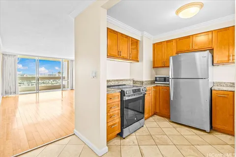 $499,000 | 1212 Punahou Street, Unit 2005, Honolulu, HI 96826