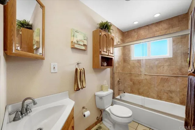 $775,000 | 647 Bison Court, El Cajon, CA 92019